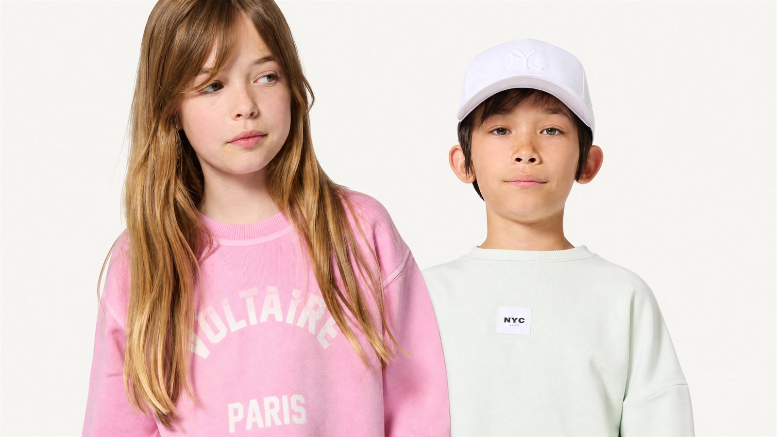 Essentiels Kids around