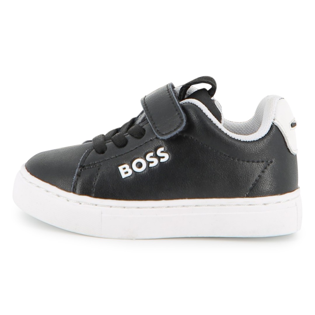 Baskets en cuir