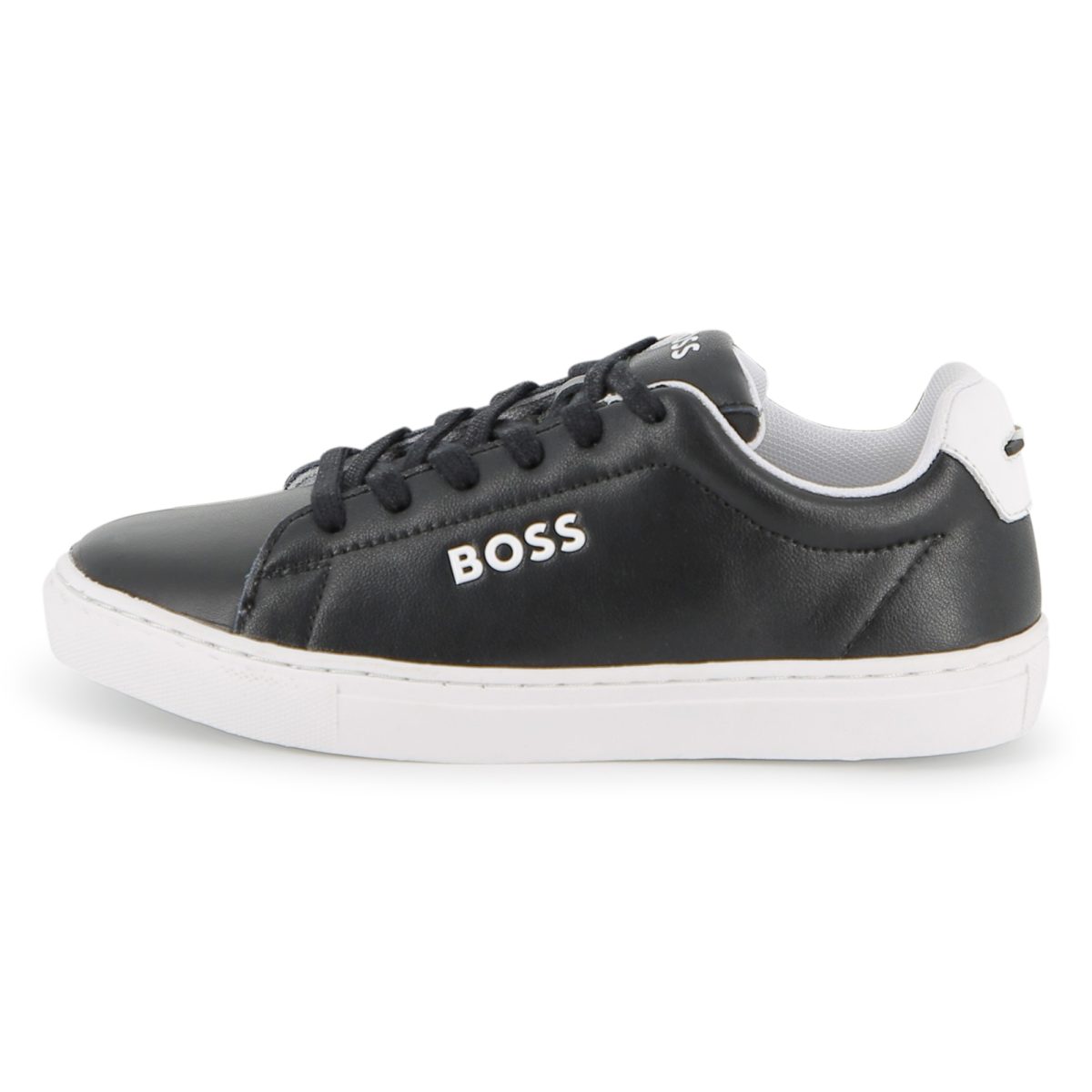 Baskets en cuir