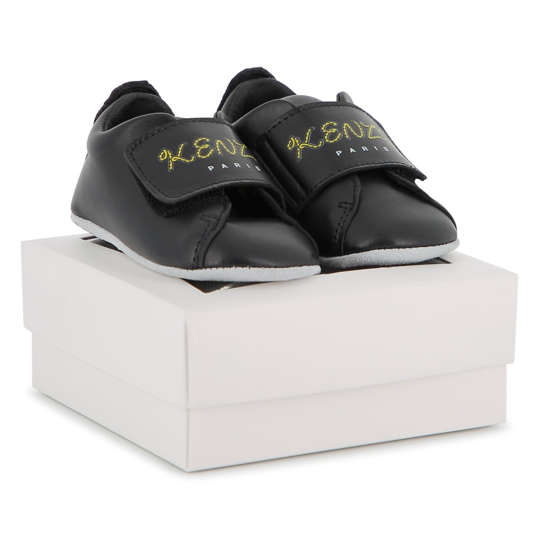 Chaussons en cuir