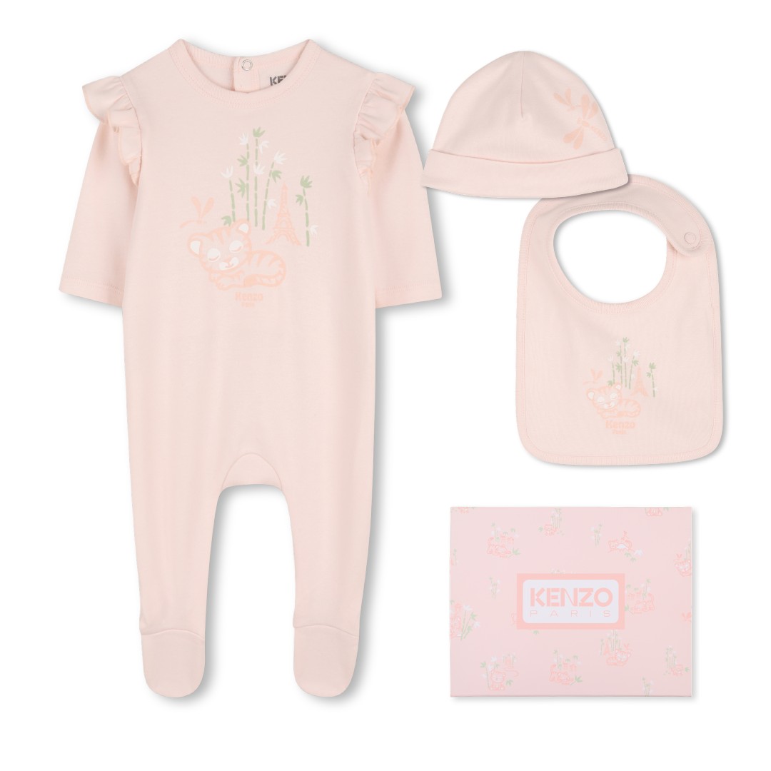 Ensemble pyjama, bonnet et bavoir