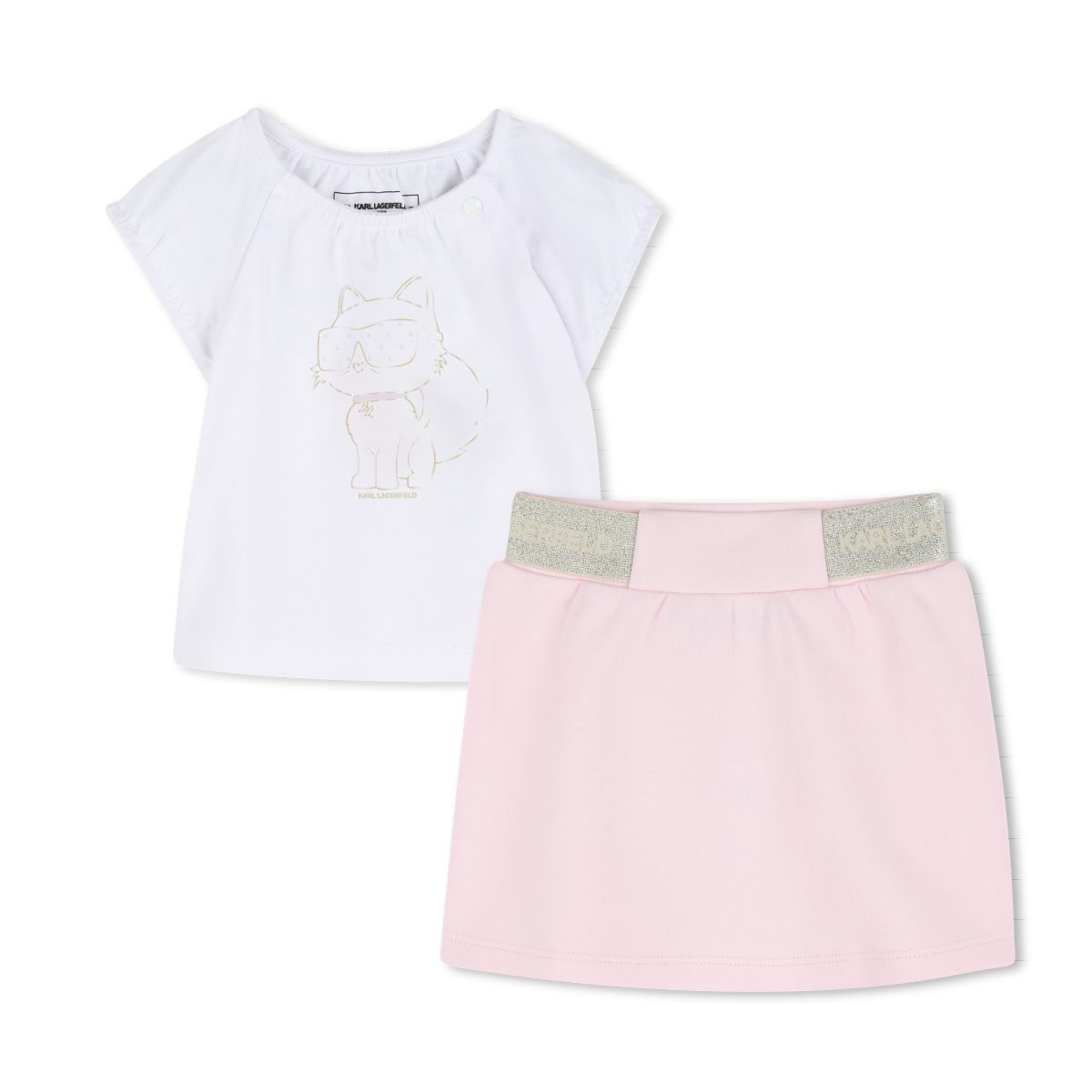 Ensemble t-shirt et jupe