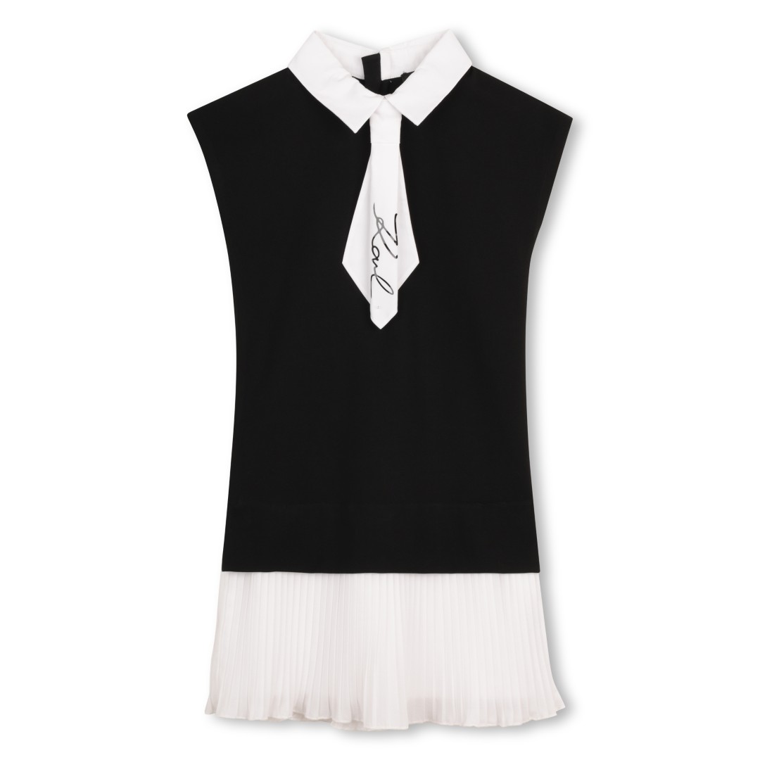 Robe avec col et cravate amovible